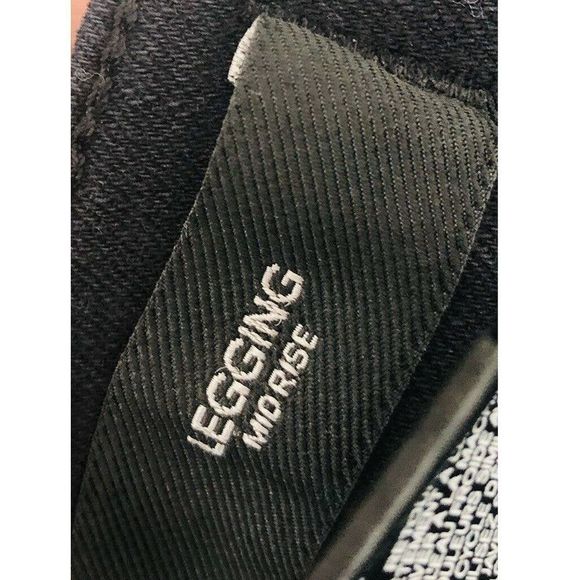 Express Jeans Women Size 6L Black Mid Rise Legging Cotton - Picture 8 of 8